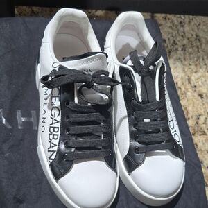 Dolce & Gabbana Monochrome Lace-Up Sneakers